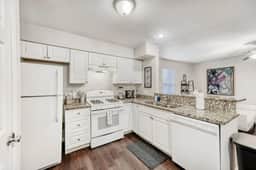 2BR Pet-friendly South Austin home - Austin Casa