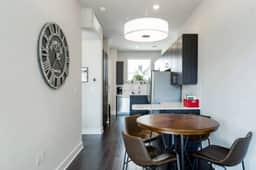 Capitol View Condos by One Fine Bnb - Paramount
