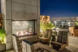 Highrise 1BR Luxe Suite near DT|Vibrant Rainey St