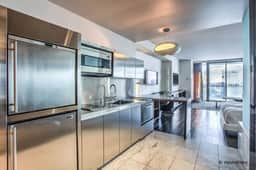 Palms Place Condo w/ Pool, Gym & Strip Views