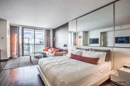 Palms Place Condo w/ Pool, Gym & Strip Views