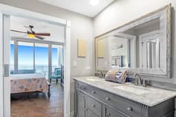 The Whale Rider + Ocean Views + 3BR - Image 2