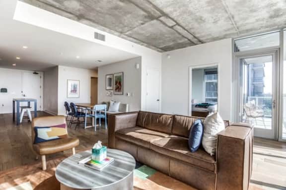 2 BR Lux Panoramic View | Rainey