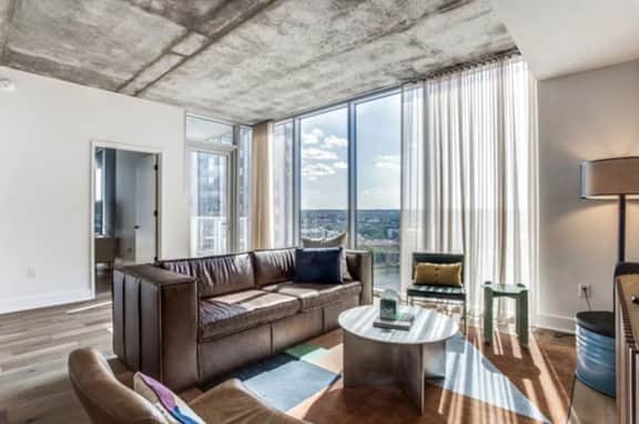 2 BR Lux Panoramic View | Rainey - Image 2
