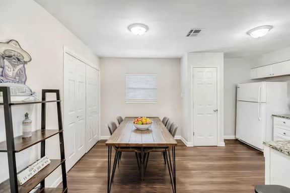 2BR Pet-friendly South Austin home - Austin Casa