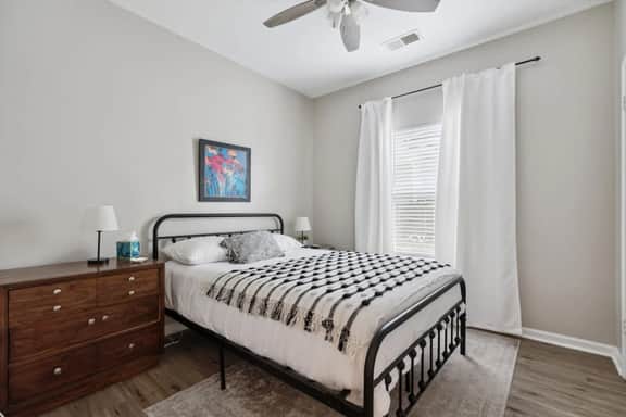 Casa Azul + Memphis Midtown + Cooper Young + 4 BR