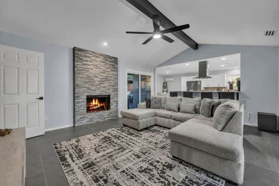 Epicenter Stay | 3BR Near Epic Waters & Topgolf - Image 2