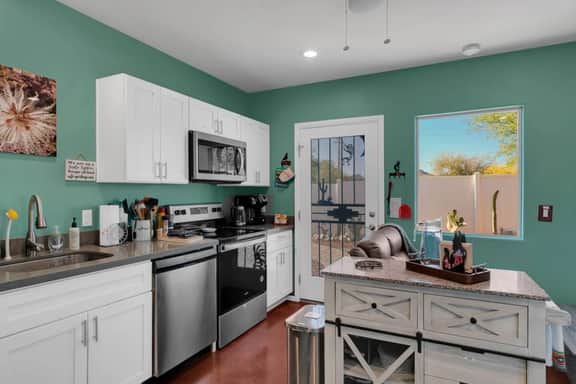 Moon Dance Casita | Views, Hot Tub & Stargazing
