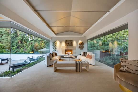 Olive Branch| Hot Tub, Private Pool, Tennis Court