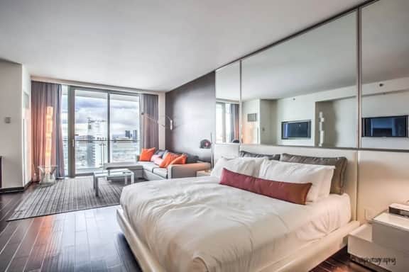 Palms Place Condo w/ Pool, Gym & Strip Views