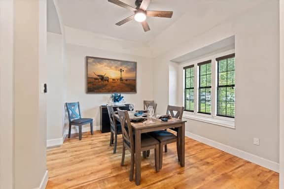 Pine & Porch Hideaway| Forest Views, Gazebo Lounge