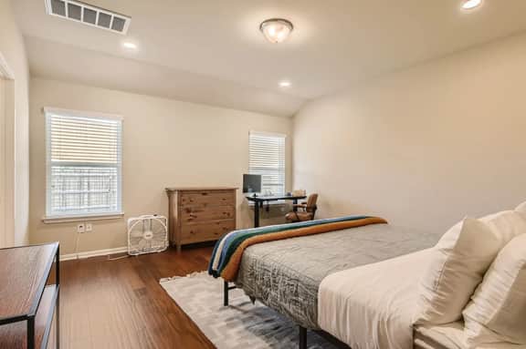 Serene 3BR Retreat near East Austin