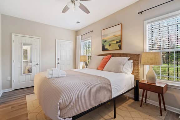 Sunshine Cottage + Cooper Young + 3BR