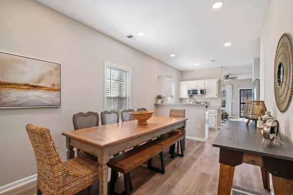 Sunshine Cottage + Cooper Young + 3BR