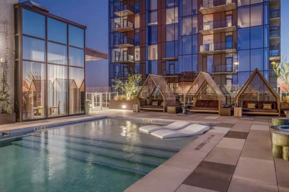 Take in the views + 1BR + Rooftop pool - Image 3