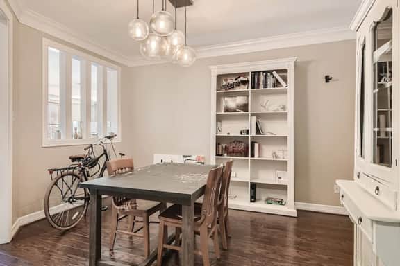 Warm Suburban 3BR Townhome near DT