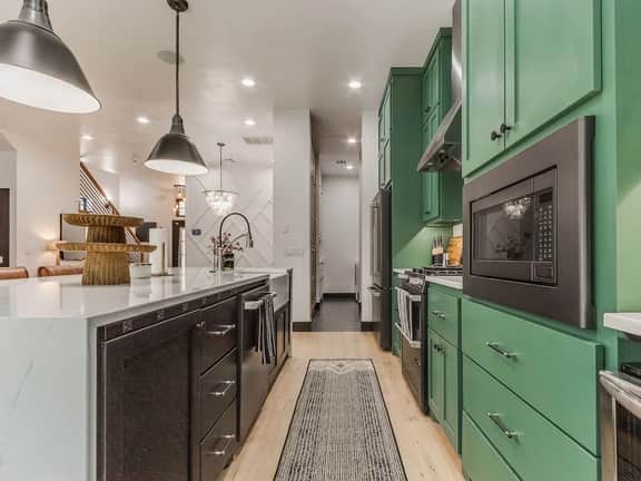 Chic Crown Heights Retreat W/ Fire Pit, Near Paseo - Image 3