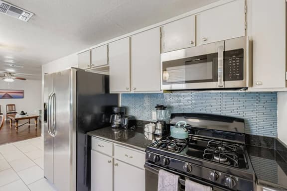 Austin Family-friendly 3BR w/ yard , pet friendly