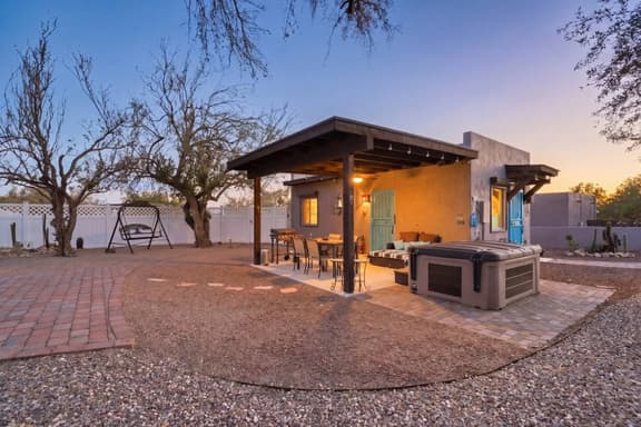 Moon Dance Casita | Views, Hot Tub & Stargazing - Image 1
