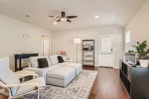 Serene 3BR Retreat near East Austin