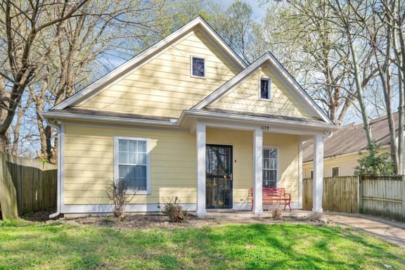 Sunshine Cottage + Cooper Young + 3BR - Image 1