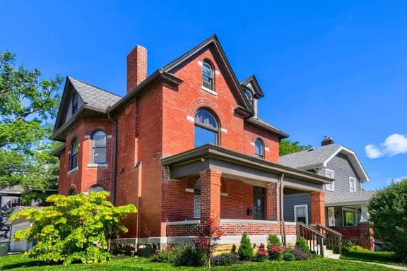 3BR Victorian in Old Oaks, near German Village - Image 1